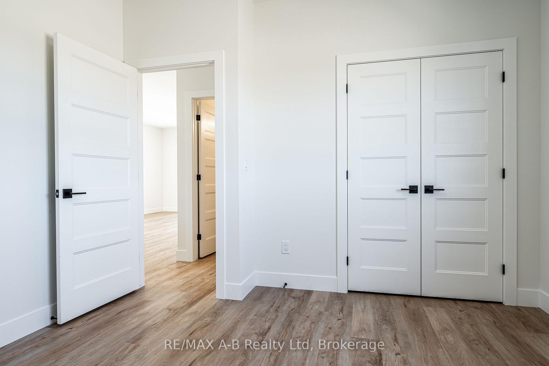 Photo 7 of 144 Hooper Street, St. Marys — HOMEH