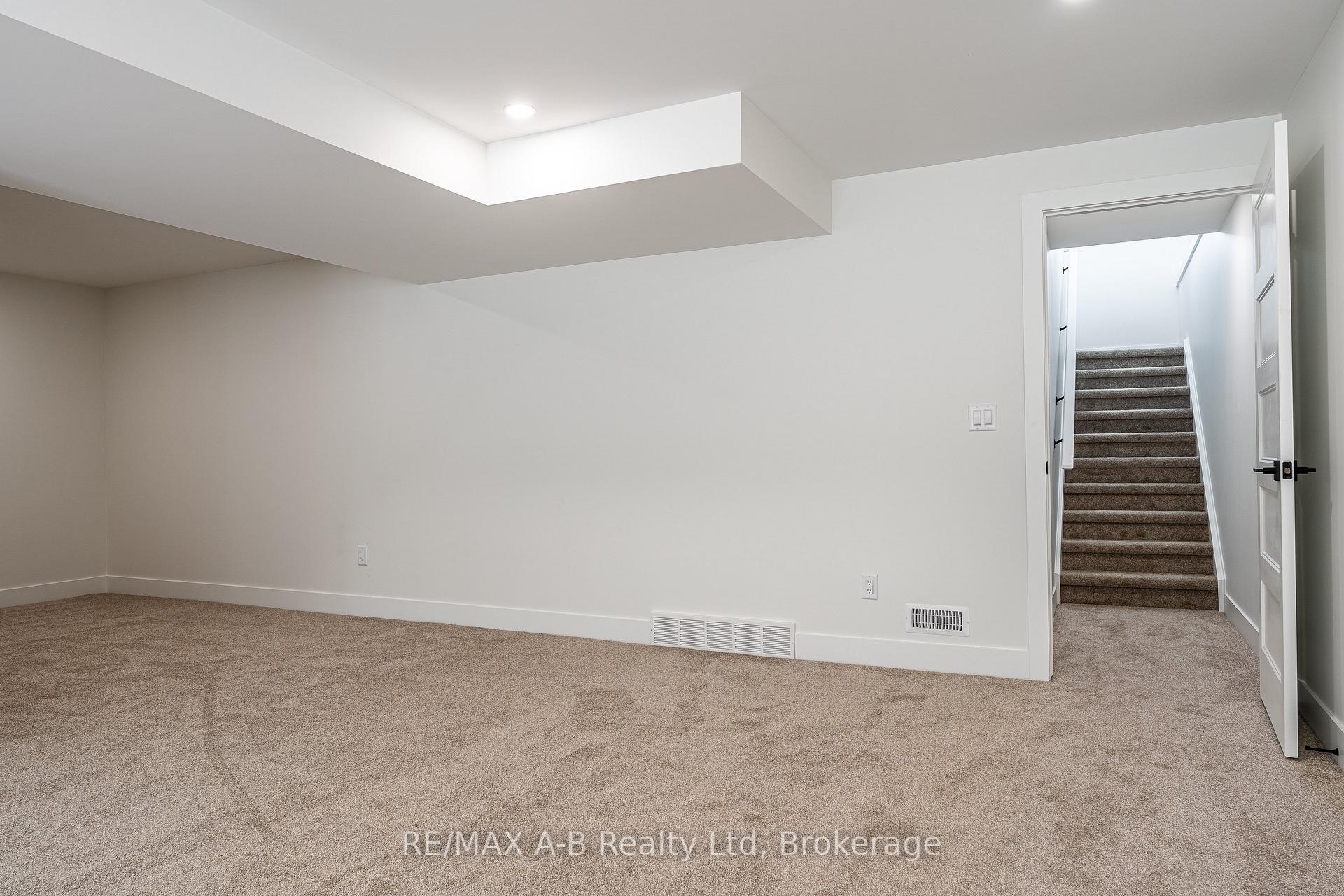 Photo 34 of 144 Hooper Street, St. Marys — HOMEH