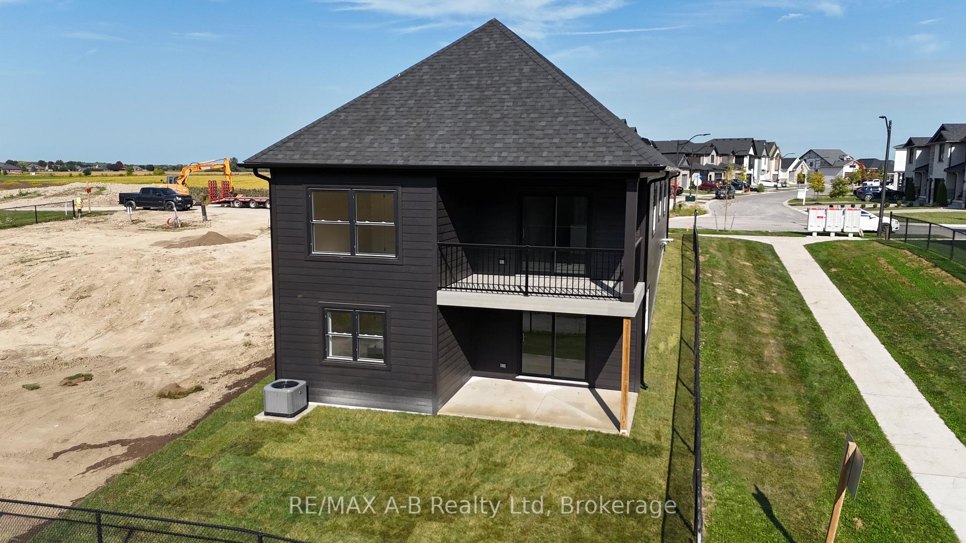 Photo 31 of 144 Hooper Street, St. Marys — HOMEH