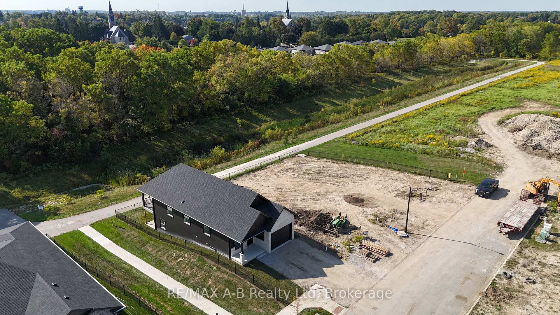 Photo 39 of 144 Hooper Street, St. Marys — HOMEH