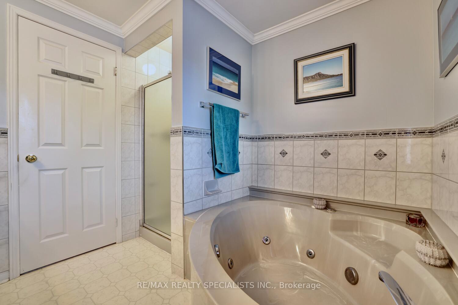 Photo 20 of 3114 Cascade Court, Mississauga, Erin Mills — HOMEH