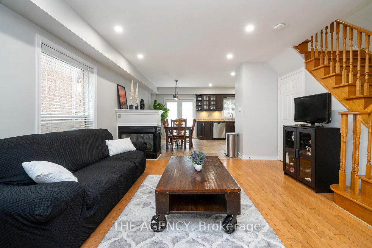 Photo 1 of 20 Highmore Avenue, Caledon, Bolton East — HOMEH