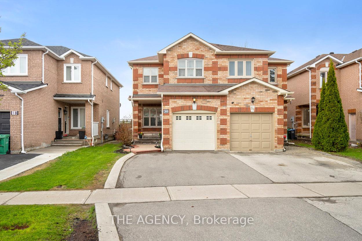 Photo 3 of 20 Highmore Avenue, Caledon, Bolton East — HOMEH