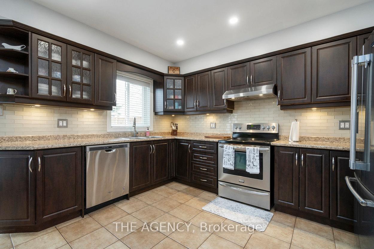 Photo 25 of 20 Highmore Avenue, Caledon, Bolton East — HOMEH