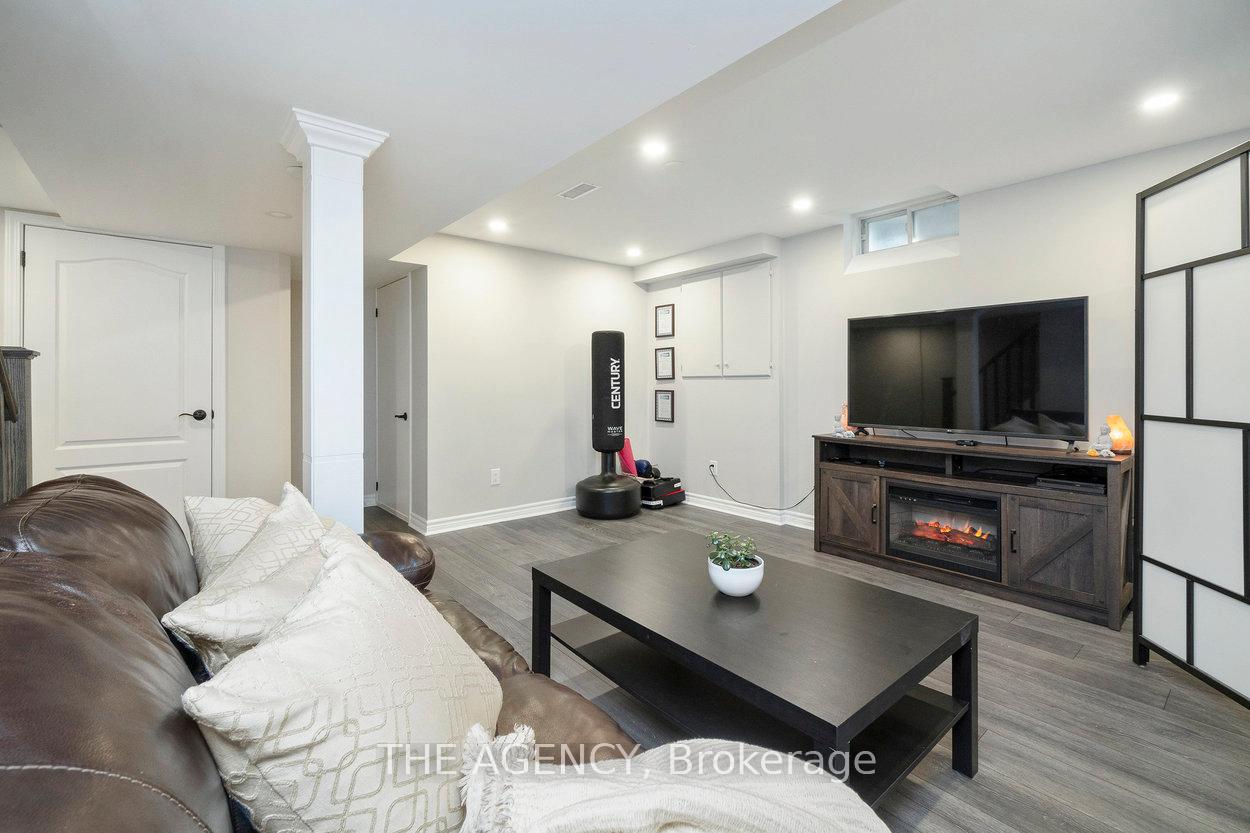 Photo 17 of 20 Highmore Avenue, Caledon, Bolton East — HOMEH