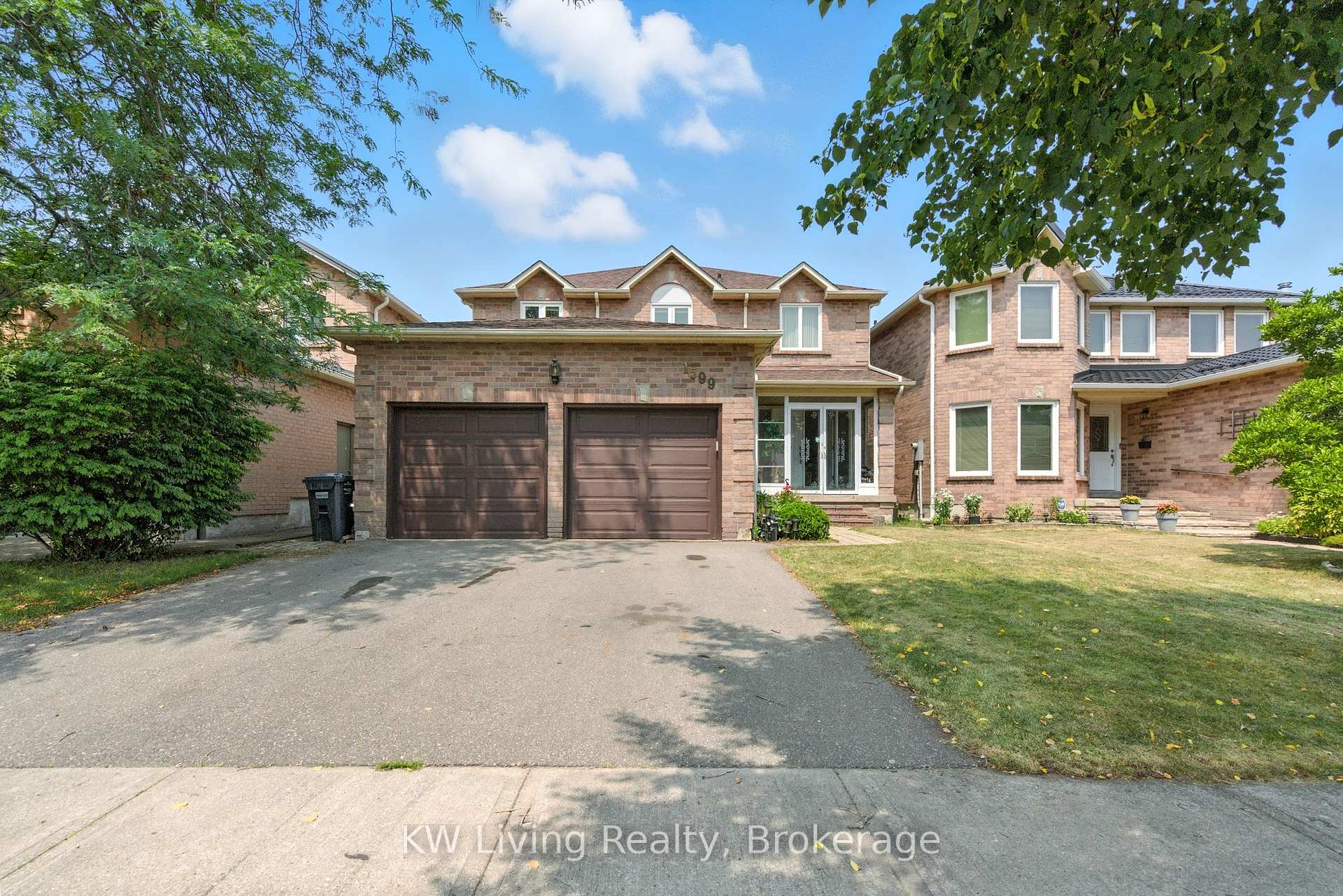 Photo 27 of 1599 Summergrove Crescent, Mississauga, East Credit — HOMEH