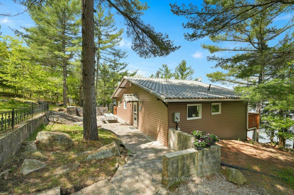 Photo 25 of 47 Ridgeway Drive, Carling — HOMEH