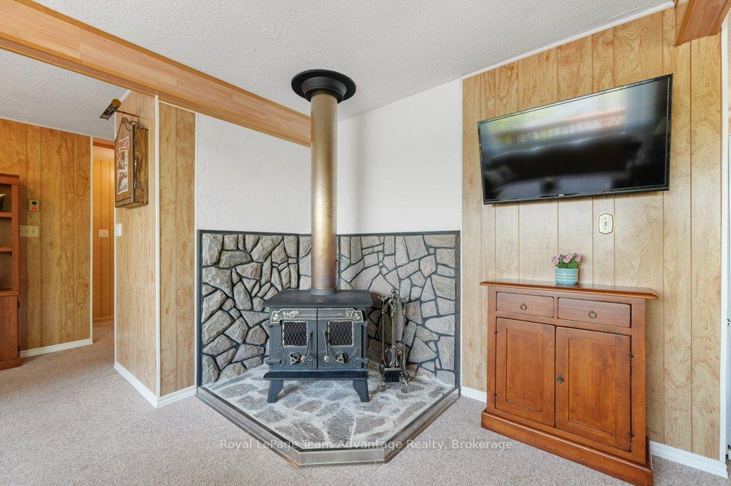 Photo 31 of 47 Ridgeway Drive, Carling — HOMEH