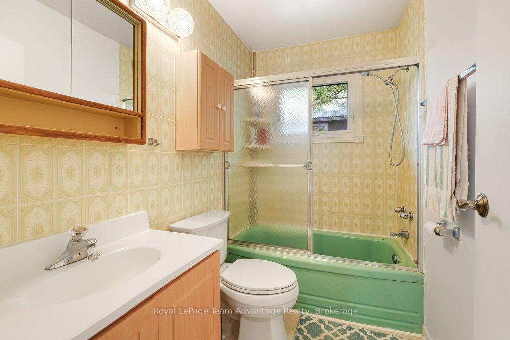 Photo 26 of 47 Ridgeway Drive, Carling — HOMEH