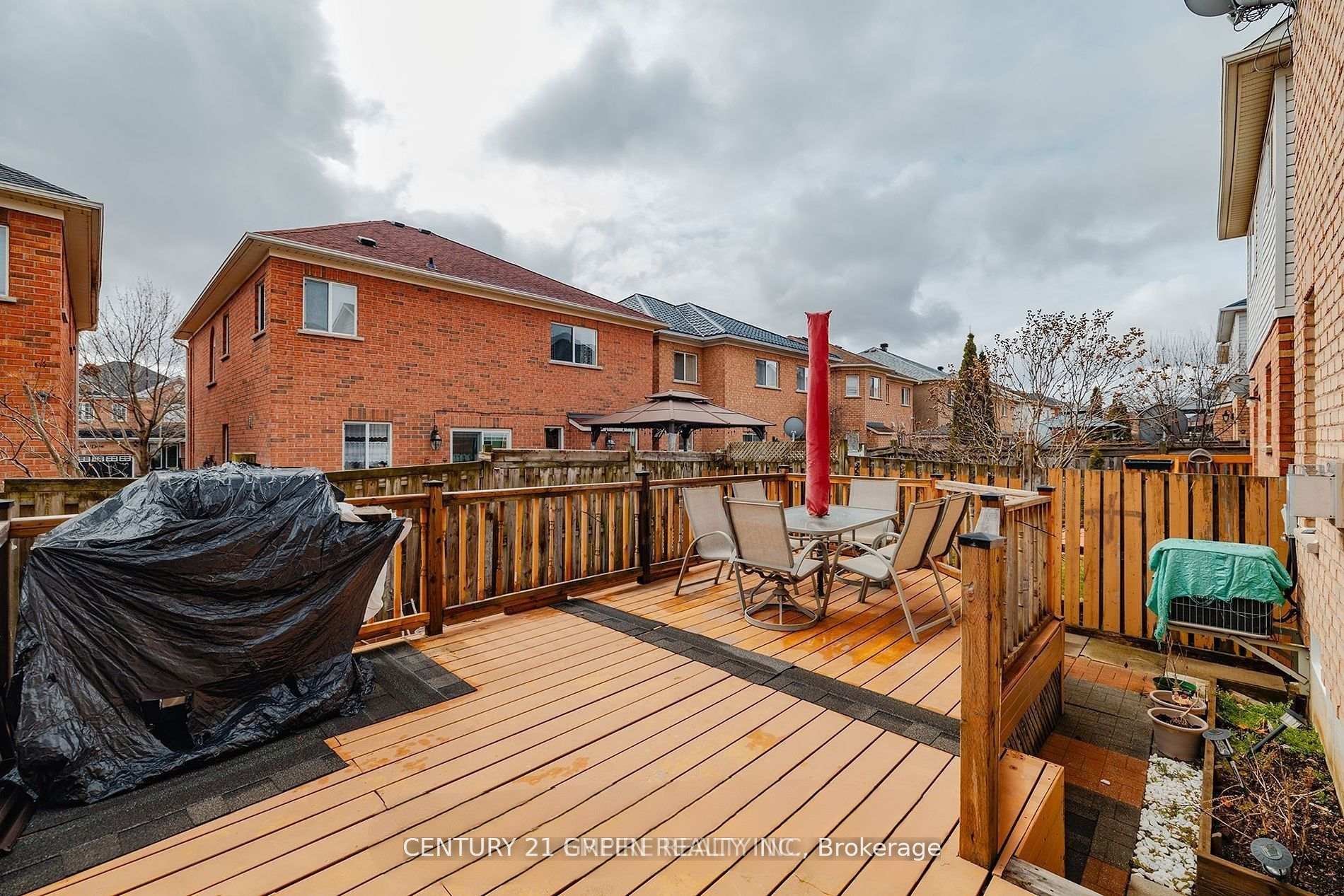Photo 37 of 21 Spencer Drive, Brampton, Fletcher's Meadow — HOMEH