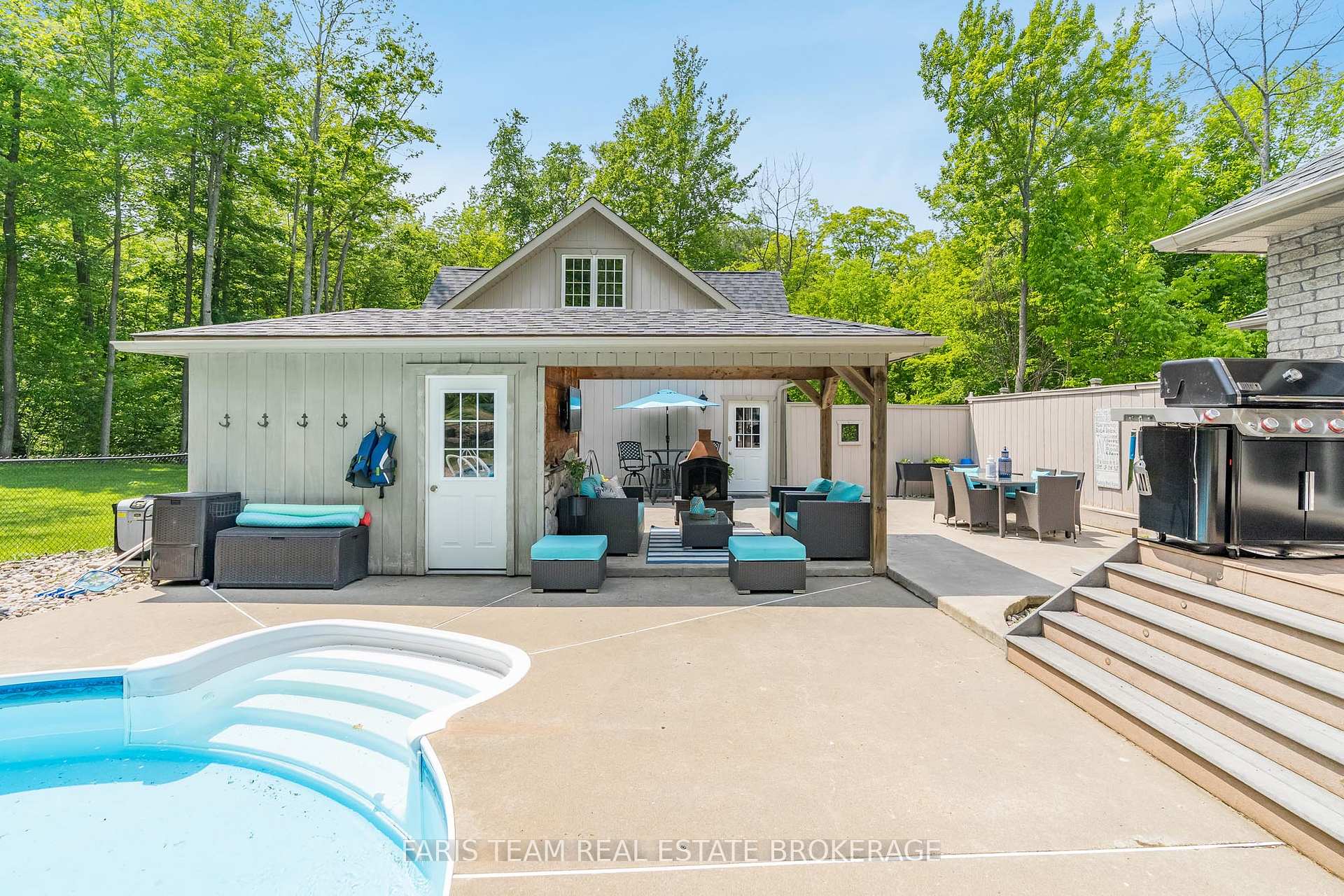 Photo 38 of 37 O'Donnell Court, Penetanguishene — HOMEH