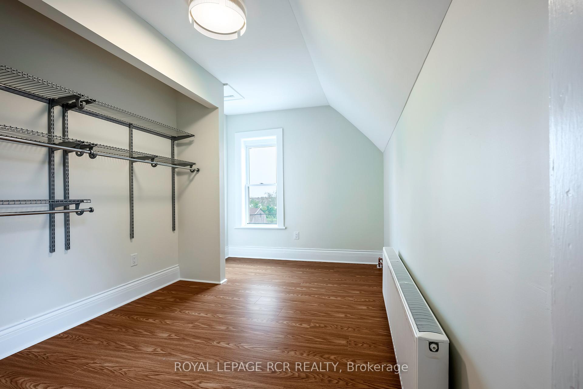 Photo 21 of 143 First Avenue W, Shelburne — HOMEH
