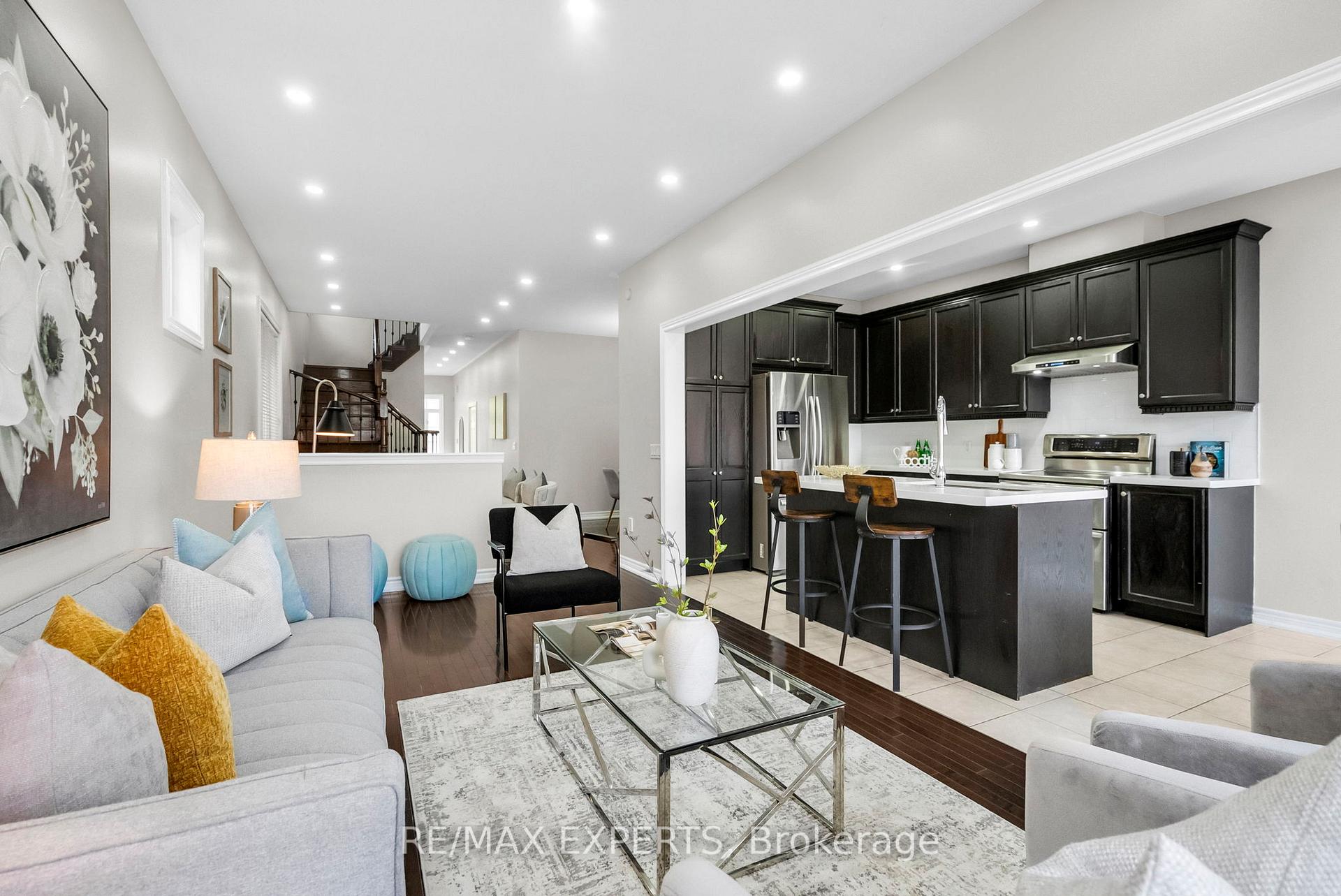 Photo 10 of 25 Waterville Way, Caledon, Rural Caledon — HOMEH