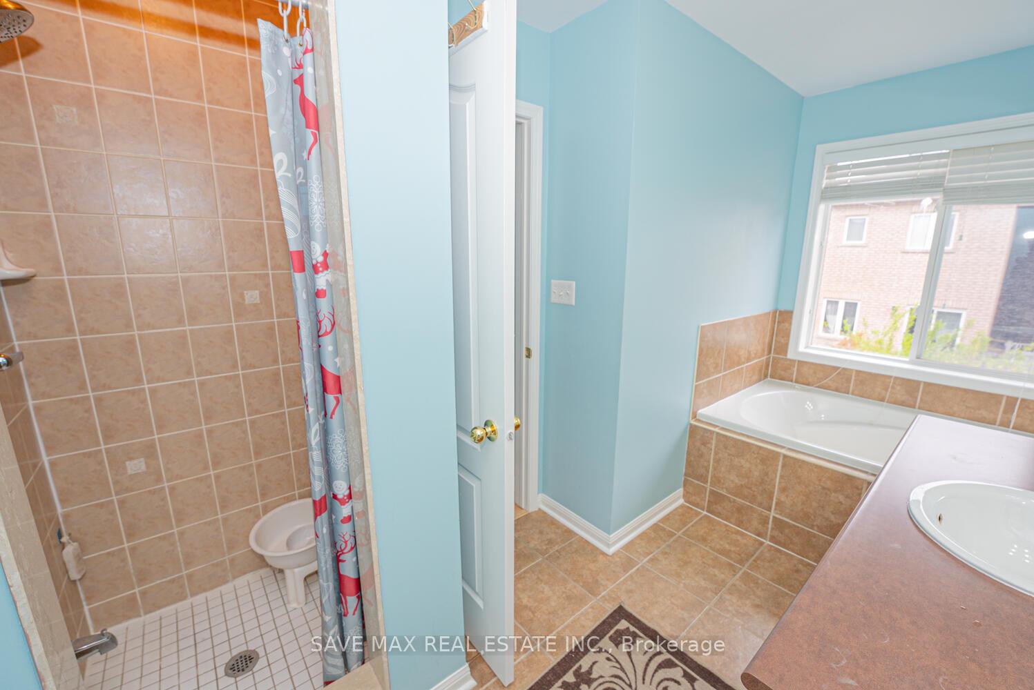 Photo 27 of 114 Decker Hollow Circle, Brampton, Credit Valley — HOMEH