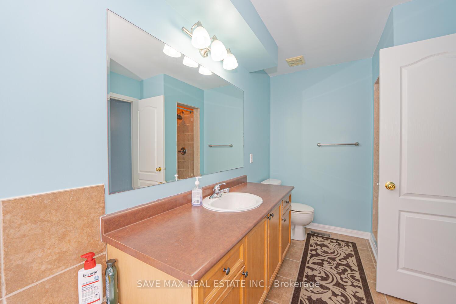 Photo 31 of 114 Decker Hollow Circle, Brampton, Credit Valley — HOMEH
