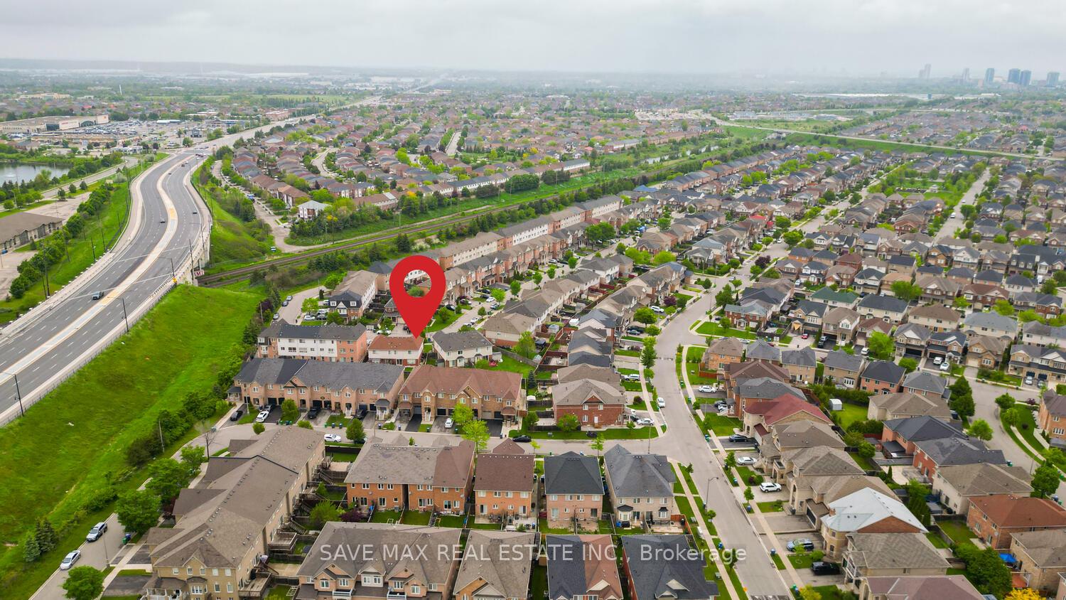 Photo 40 of 114 Decker Hollow Circle, Brampton, Credit Valley — HOMEH