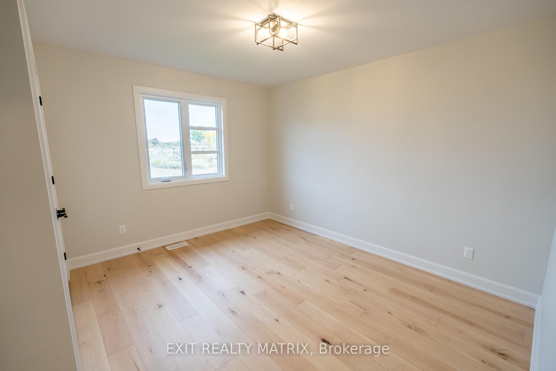 Photo 8 of 1413 Caroline Court, Cornwall — HOMEH