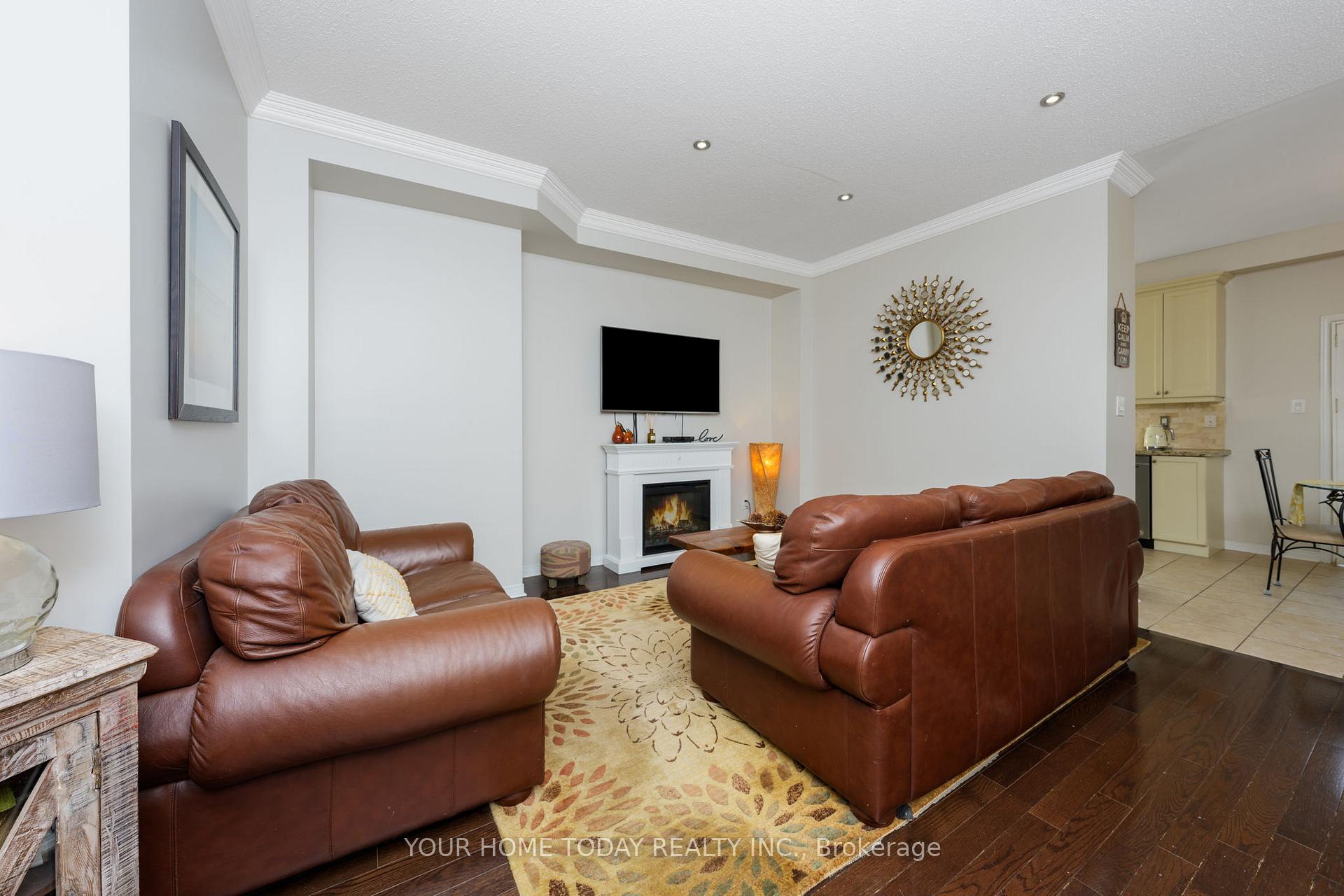 Photo 17 of 20 Chetholme Place, Halton Hills, Georgetown — HOMEH