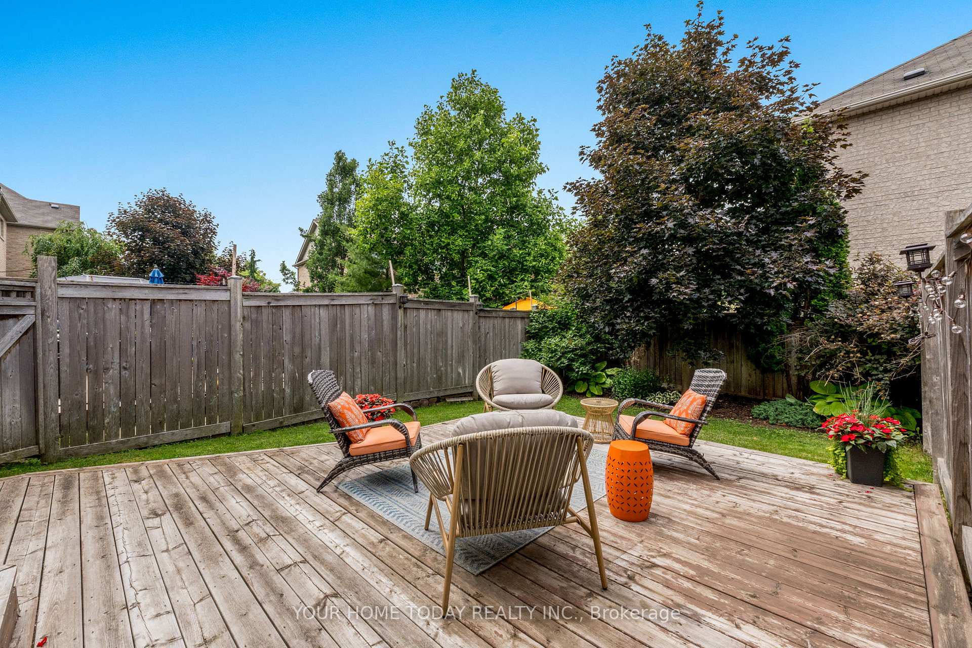 Photo 32 of 20 Chetholme Place, Halton Hills, Georgetown — HOMEH