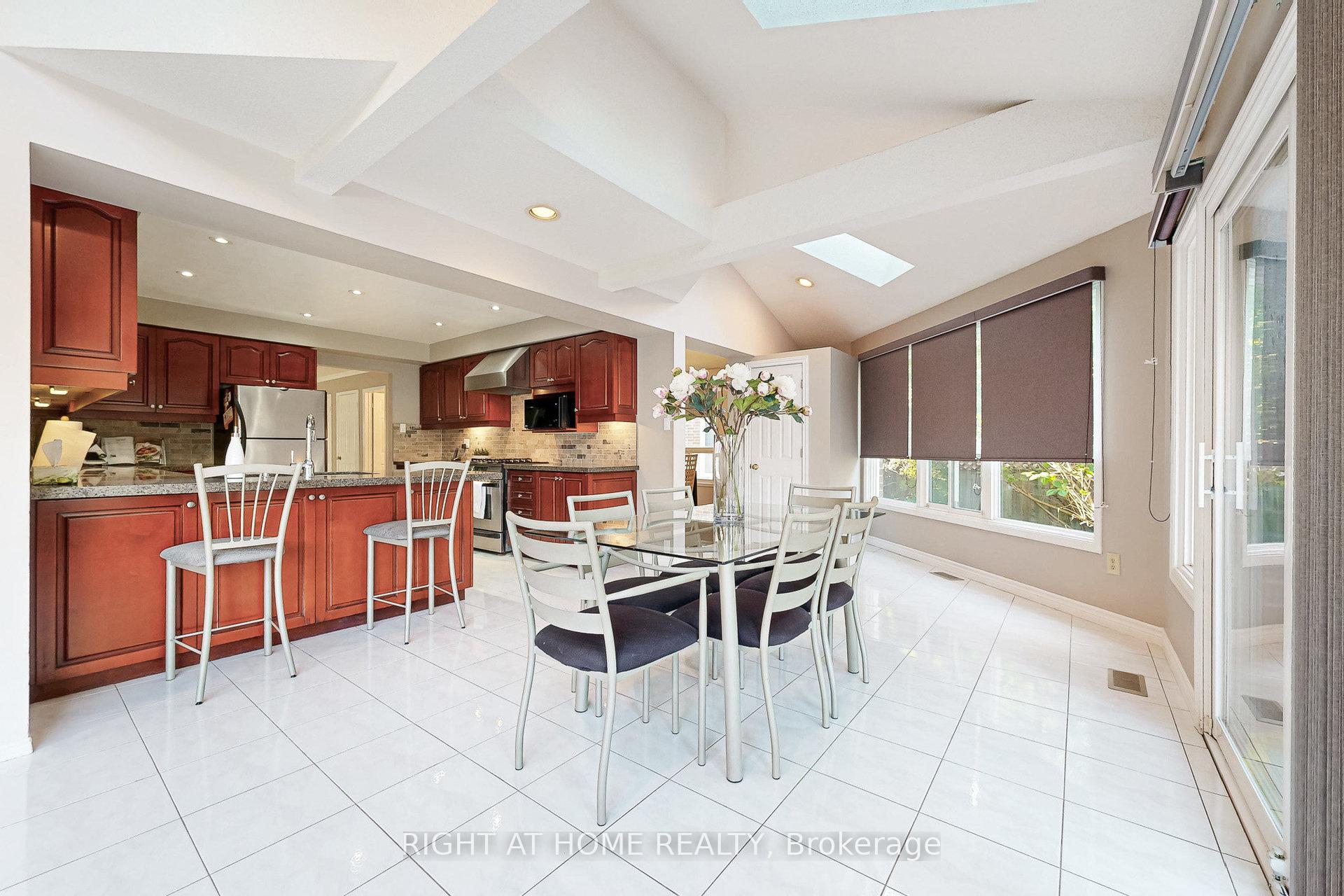 Photo 8 of 8 Lockridge Avenue, Markham, Unionville — HOMEH