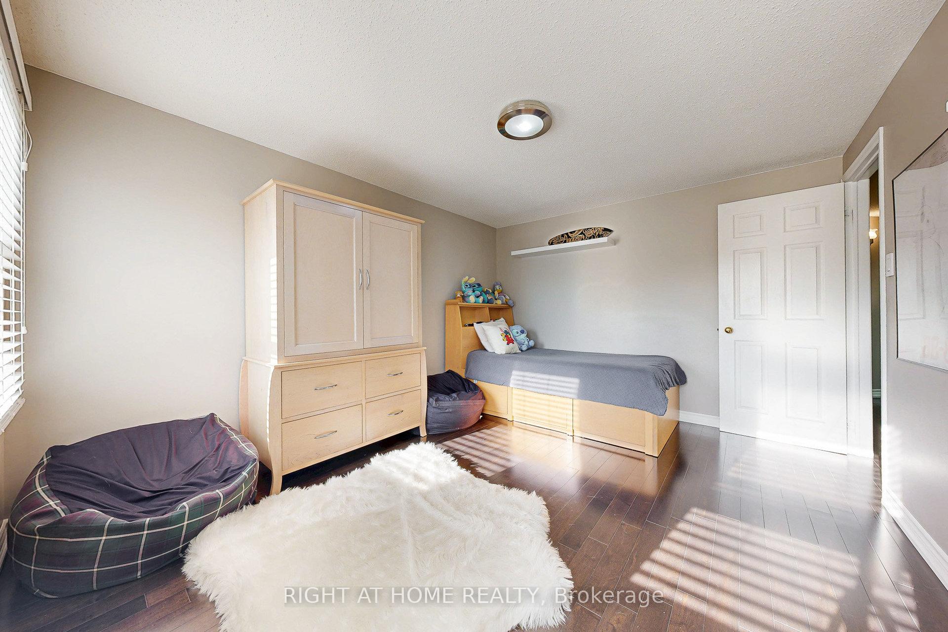 Photo 32 of 8 Lockridge Avenue, Markham, Unionville — HOMEH