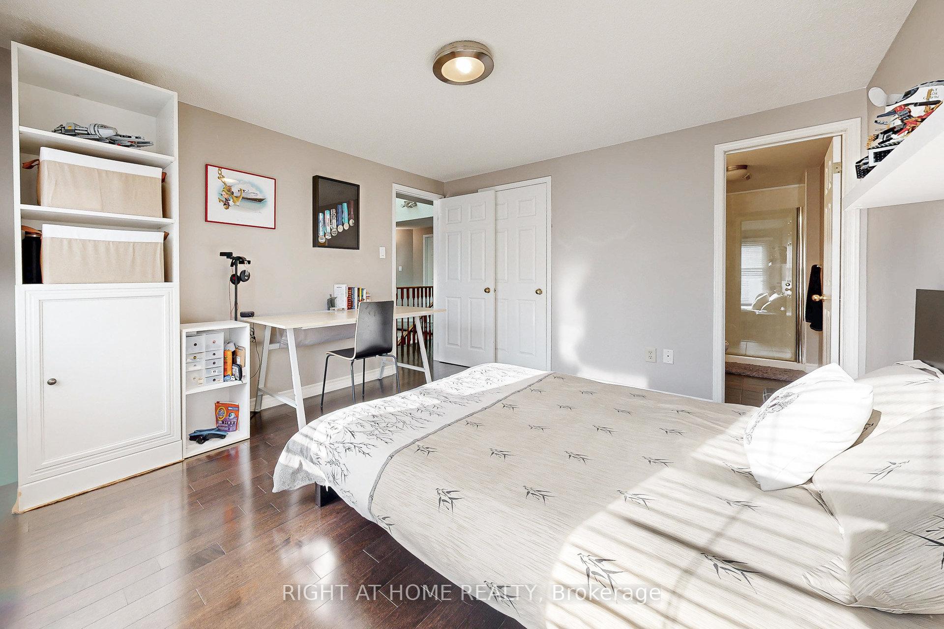 Photo 24 of 8 Lockridge Avenue, Markham, Unionville — HOMEH