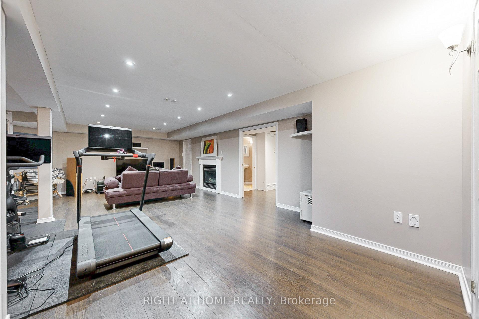 Photo 29 of 8 Lockridge Avenue, Markham, Unionville — HOMEH