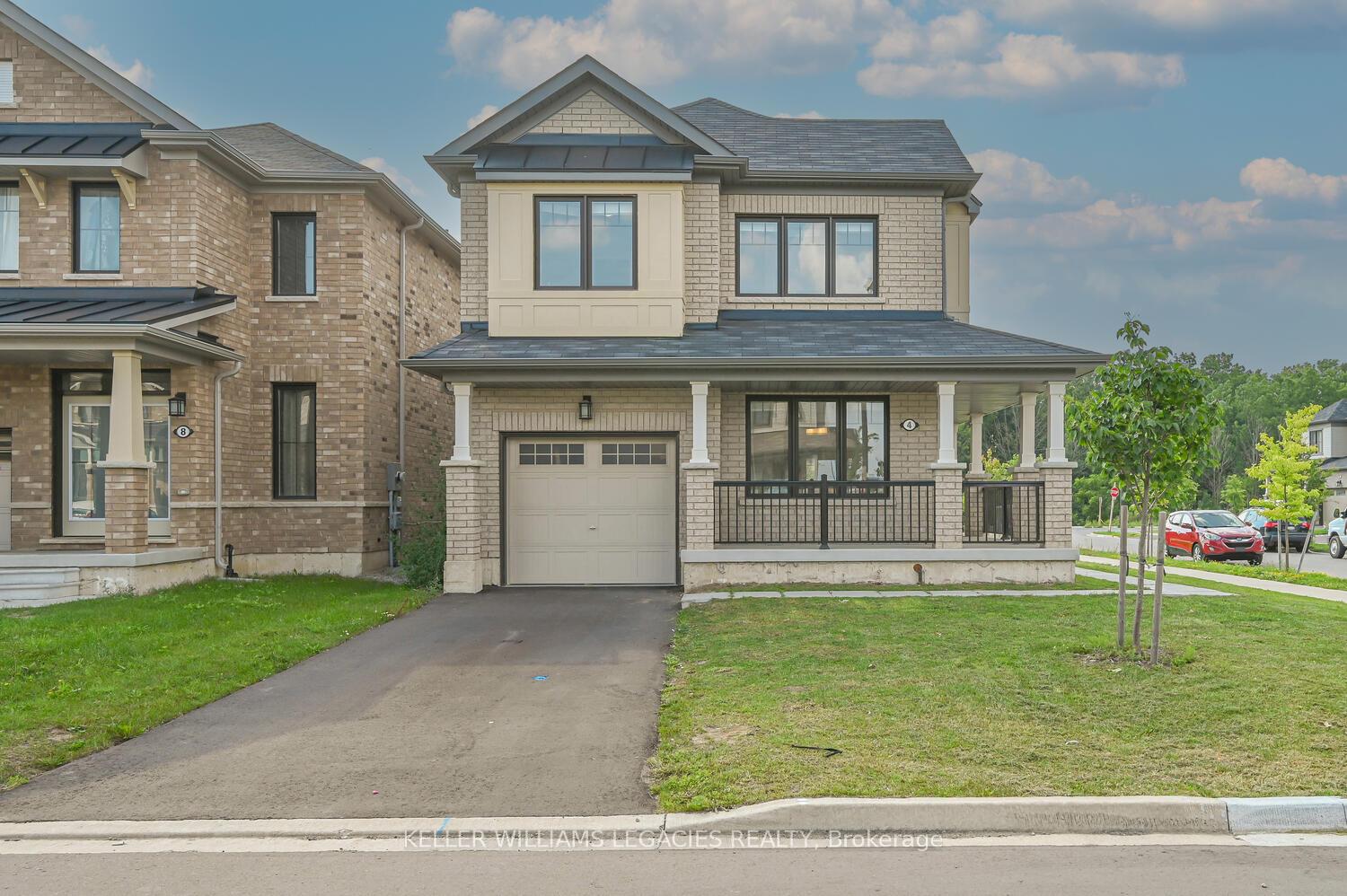 Photo 8 of 4 July Avenue, Hamilton, Stoney Creek Mountain — HOMEH