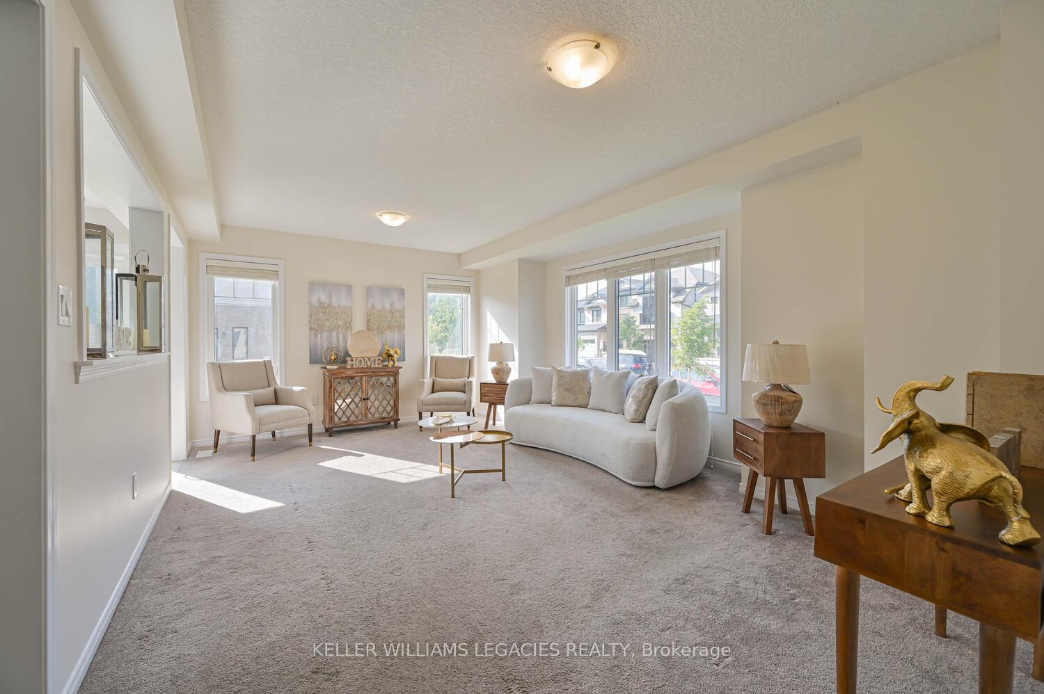 Photo 11 of 4 July Avenue, Hamilton, Stoney Creek Mountain — HOMEH