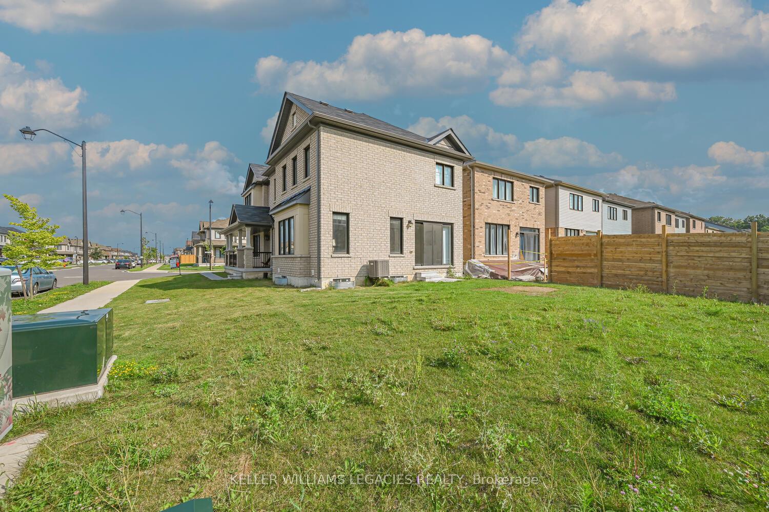 Photo 46 of 4 July Avenue, Hamilton, Stoney Creek Mountain — HOMEH