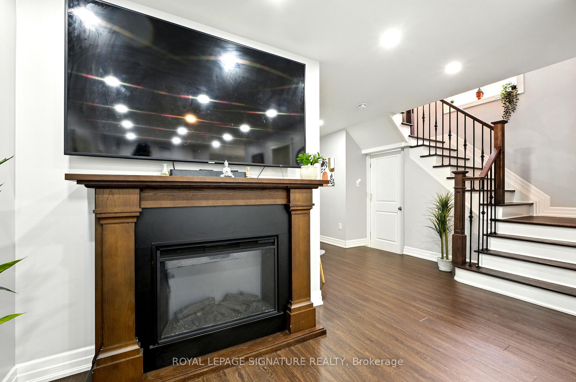 Photo 8 of 28 Grapevine Road, Caledon, Bolton West — HOMEH