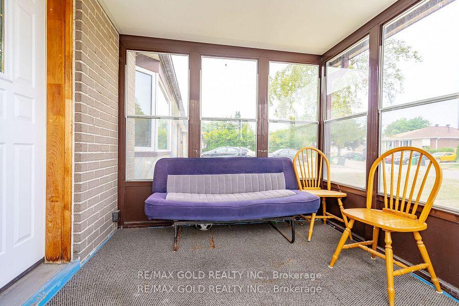 Photo 27 of 10 Edenridge Drive, Brampton, Southgate — HOMEH