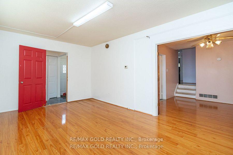 Photo 7 of 10 Edenridge Drive, Brampton, Southgate — HOMEH