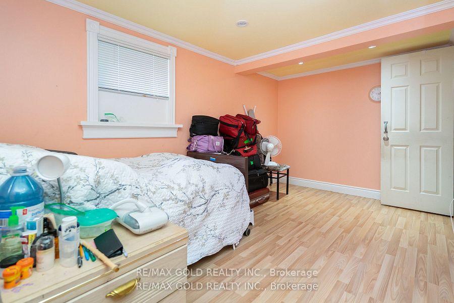 Photo 25 of 10 Edenridge Drive, Brampton, Southgate — HOMEH