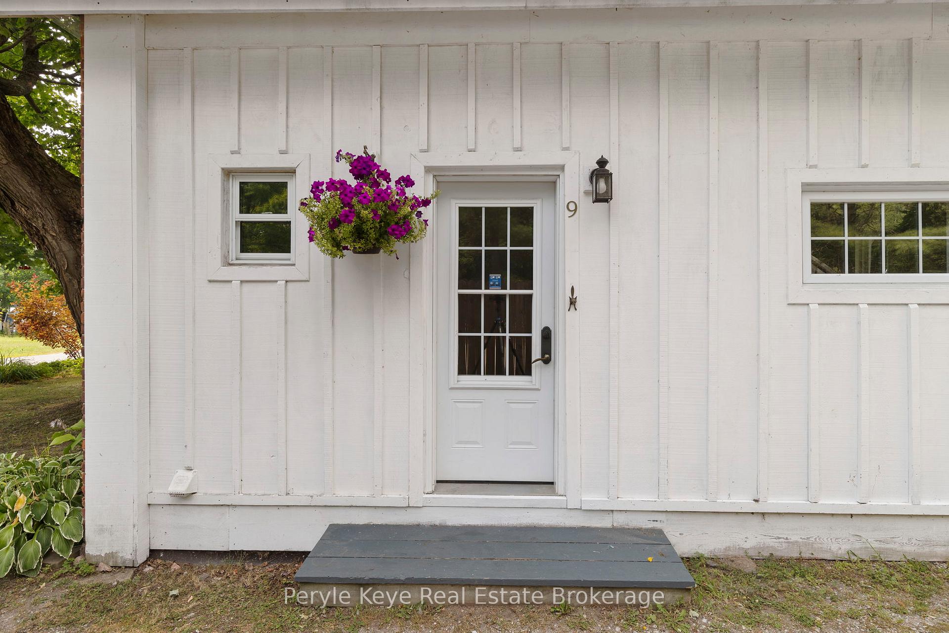 Photo 5 of 9 King Street, Bracebridge, Macaulay — HOMEH
