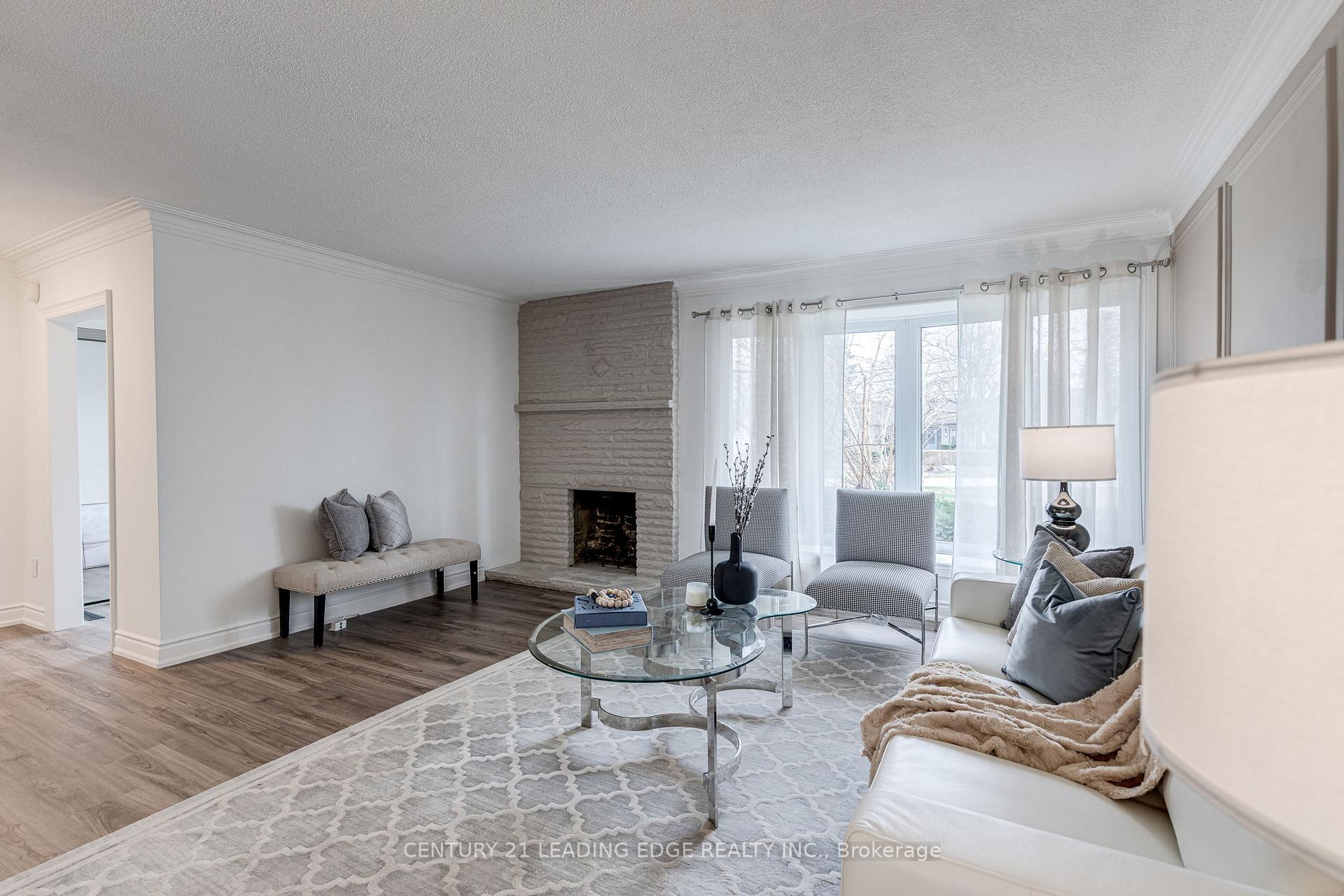 Photo 4 of 116 Broadview Avenue, Whitby, Blue Grass Meadows — HOMEH