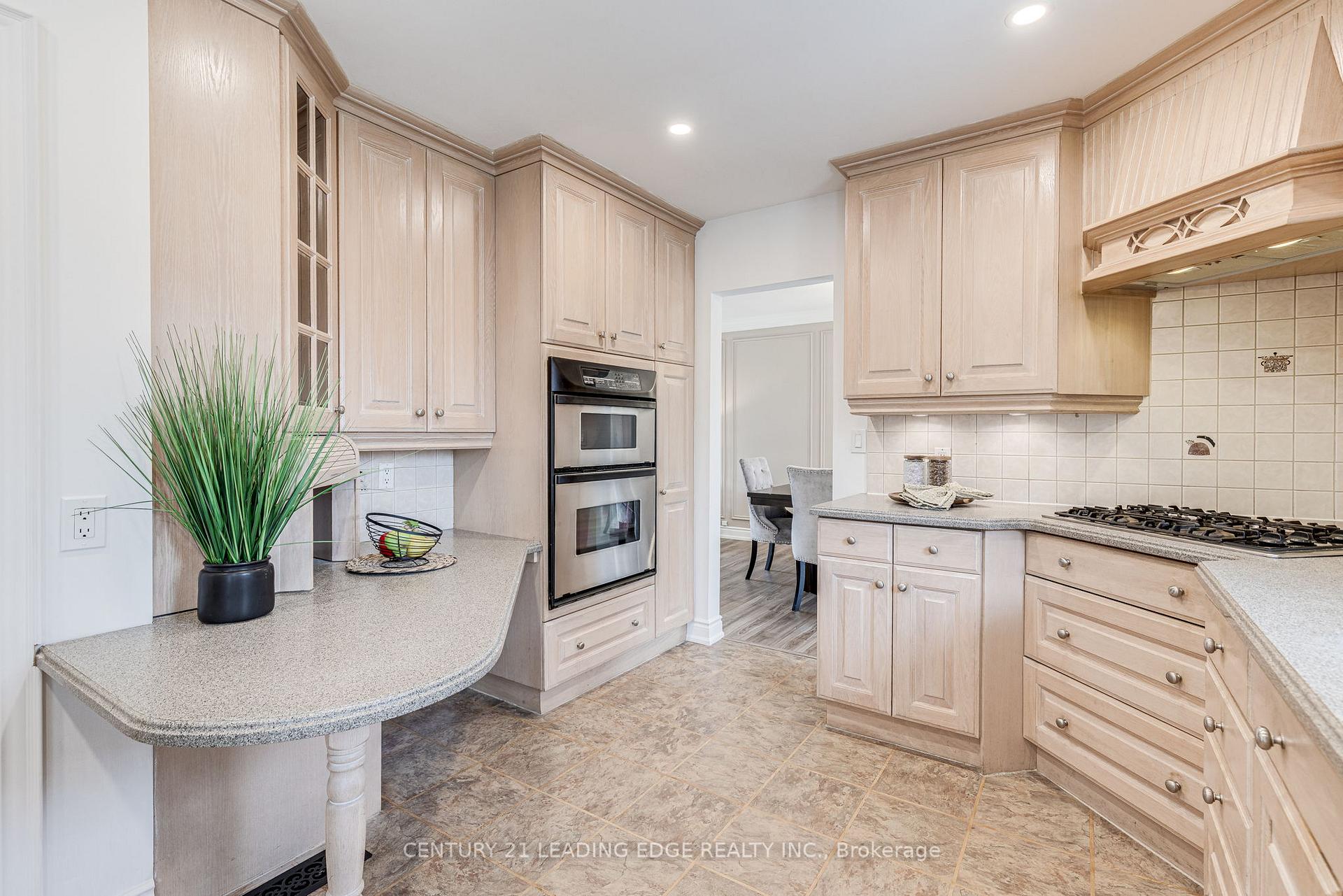 Photo 15 of 116 Broadview Avenue, Whitby, Blue Grass Meadows — HOMEH
