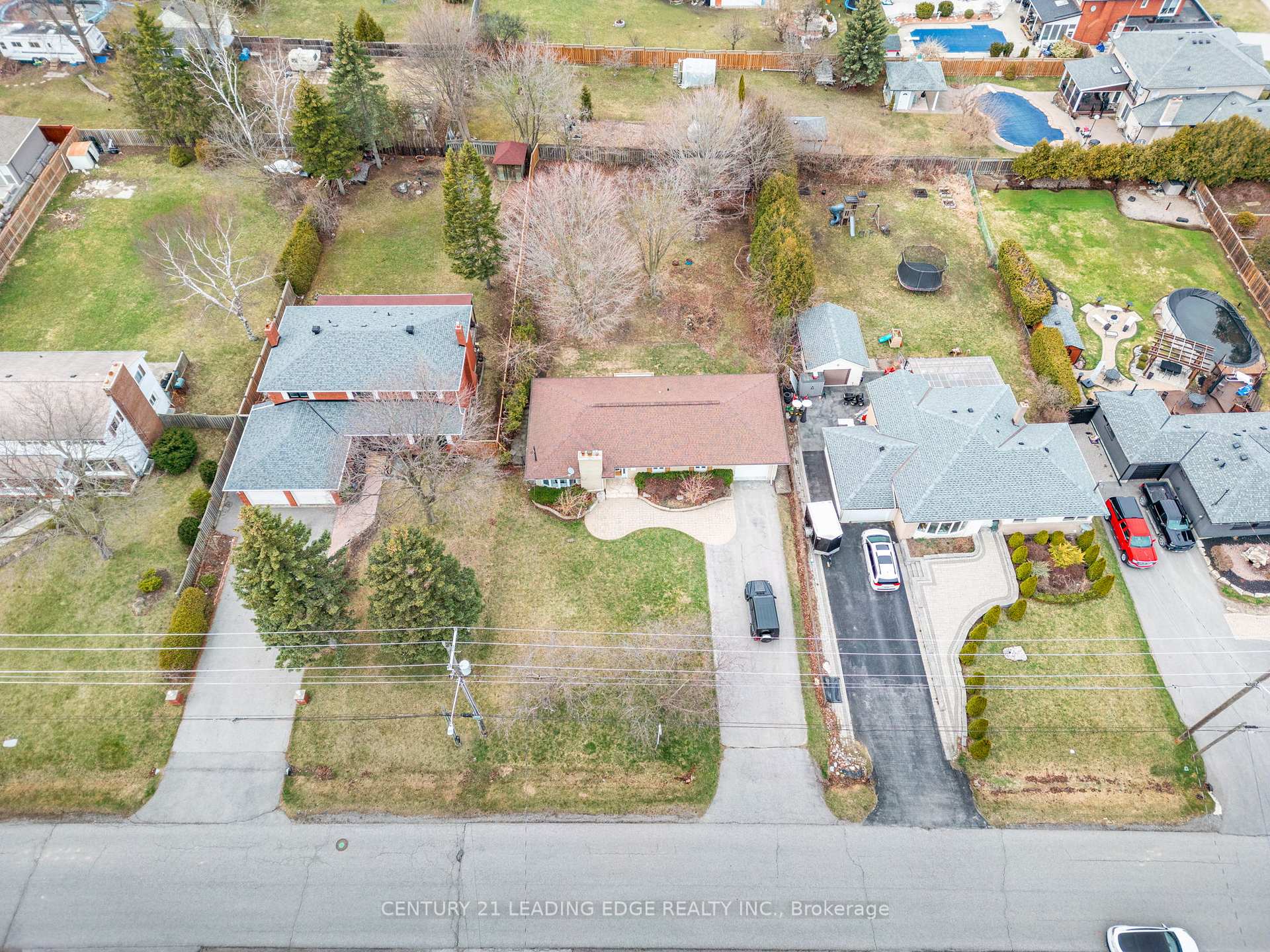 Photo 37 of 116 Broadview Avenue, Whitby, Blue Grass Meadows — HOMEH