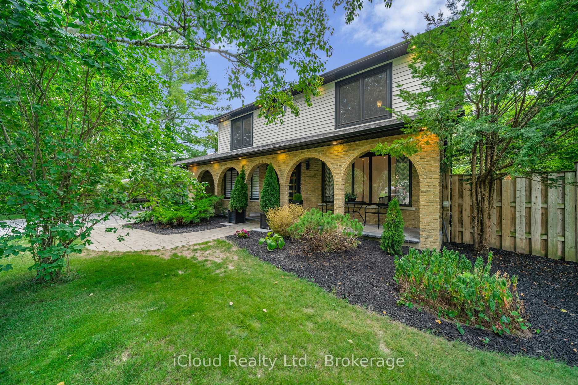 Photo 12 of 49 Westview Crescent, Caledon, Palgrave — HOMEH