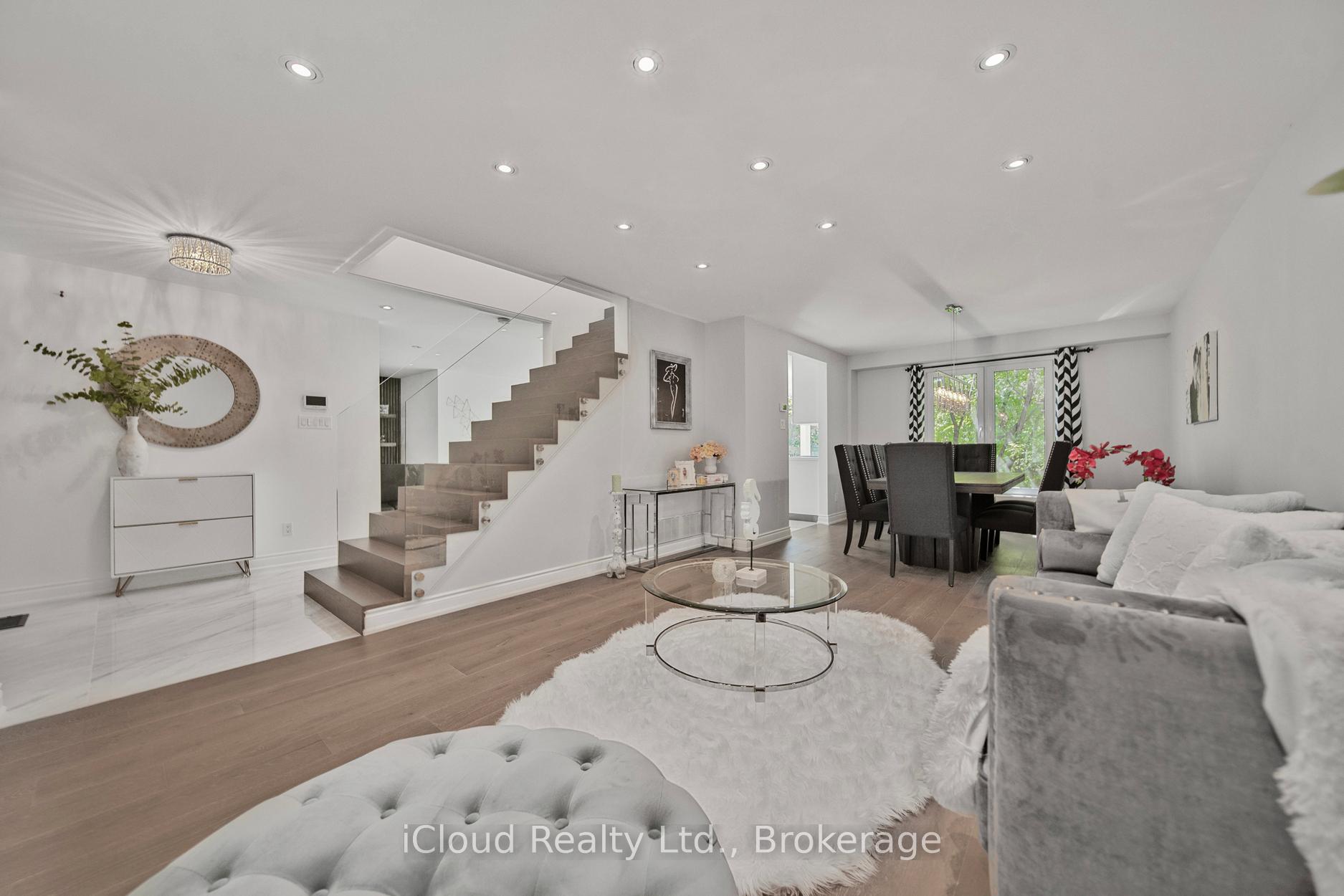 Photo 8 of 49 Westview Crescent, Caledon, Palgrave — HOMEH