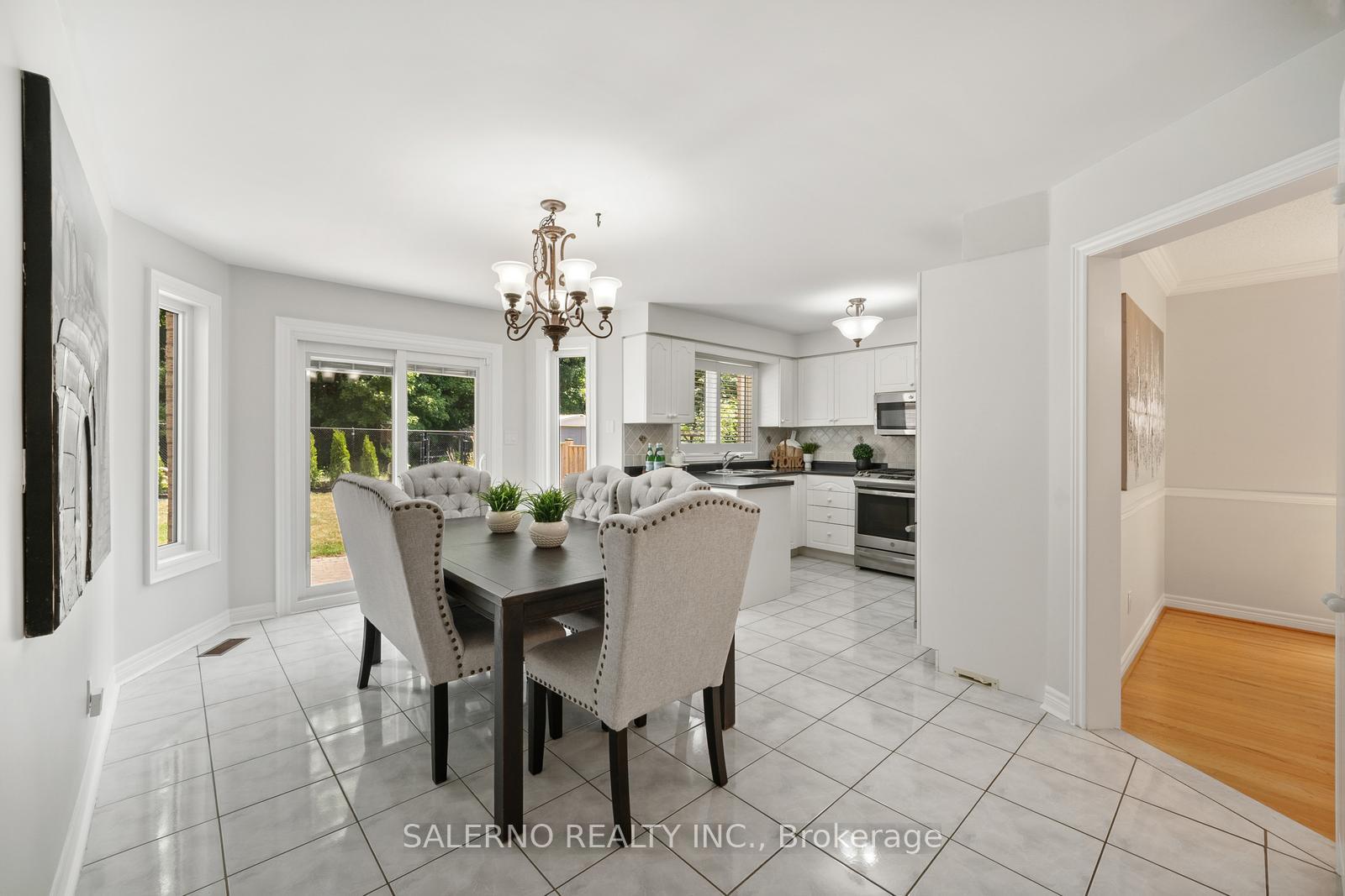 Photo 11 of 49 Campania Court, Vaughan, Elder Mills — HOMEH