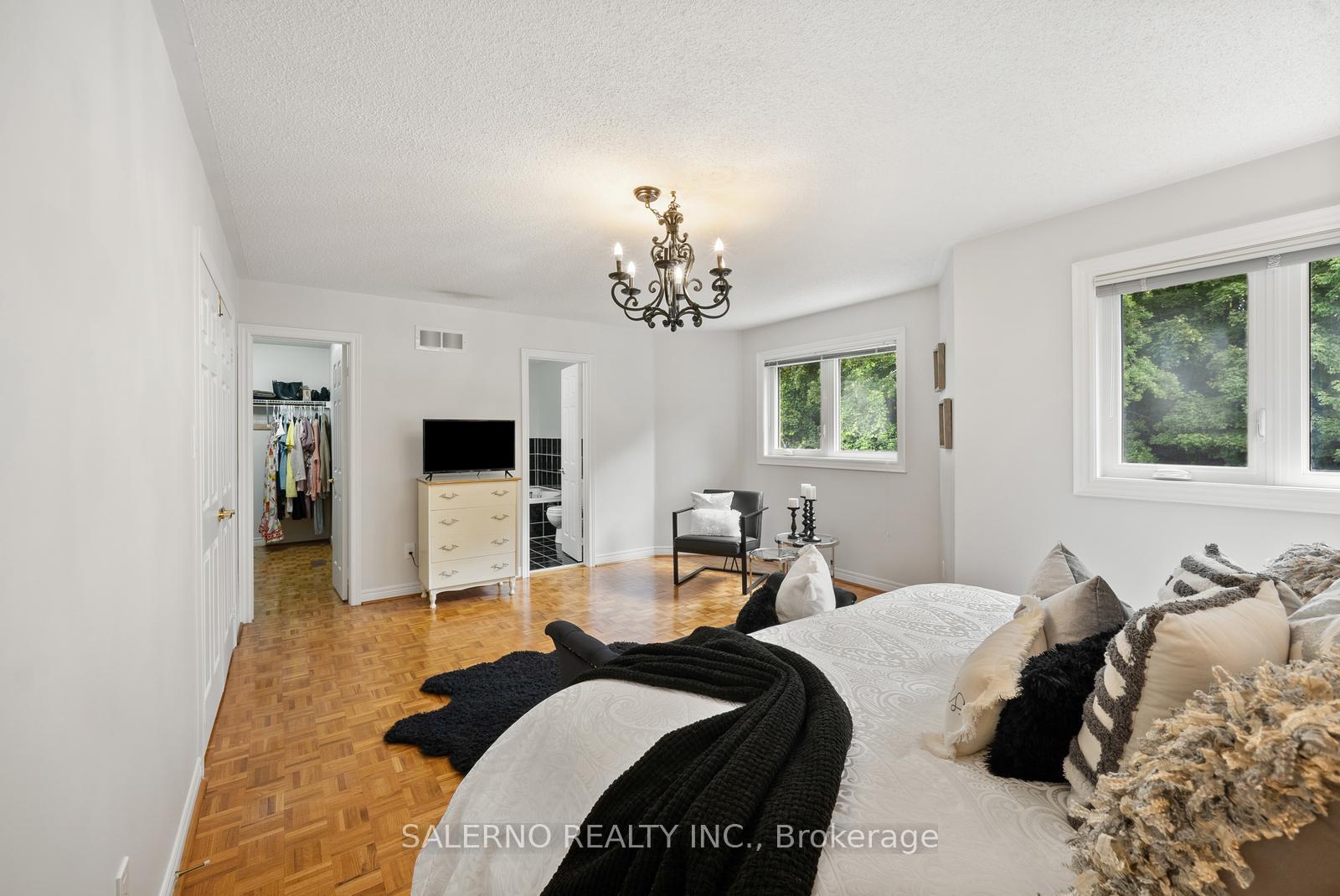 Photo 19 of 49 Campania Court, Vaughan, Elder Mills — HOMEH