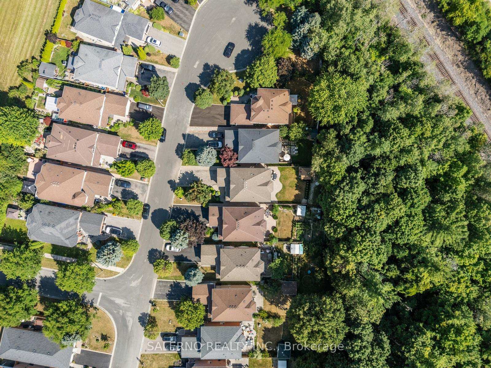 Photo 47 of 49 Campania Court, Vaughan, Elder Mills — HOMEH