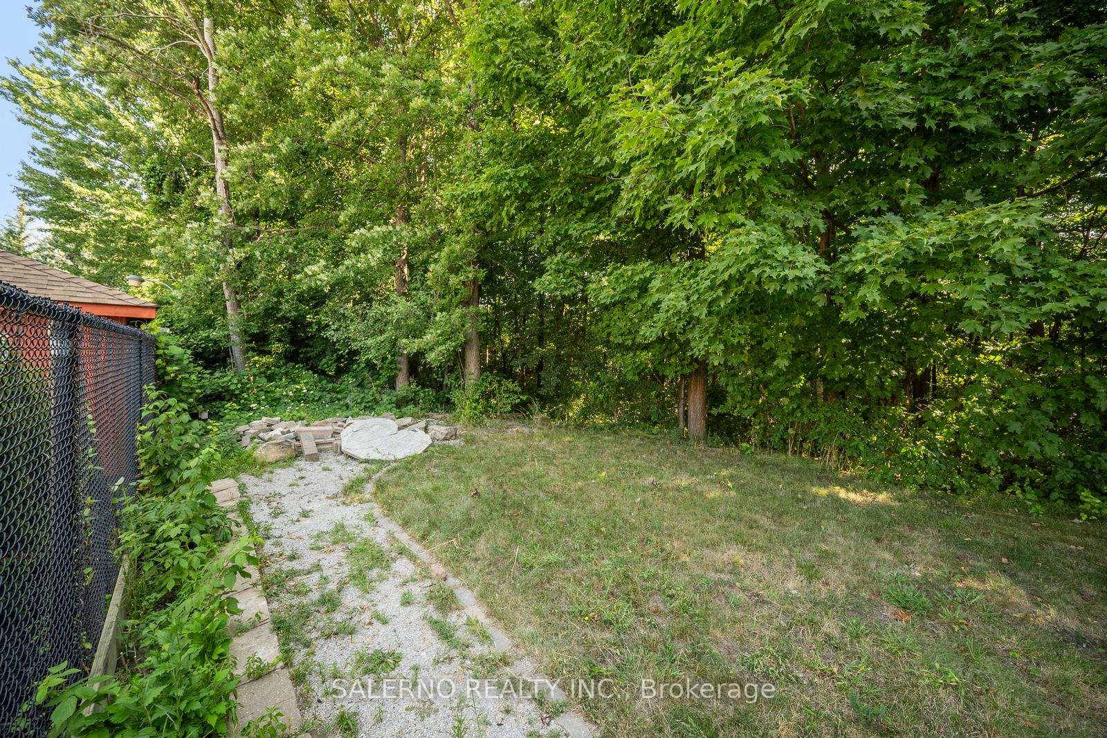 Photo 44 of 49 Campania Court, Vaughan, Elder Mills — HOMEH