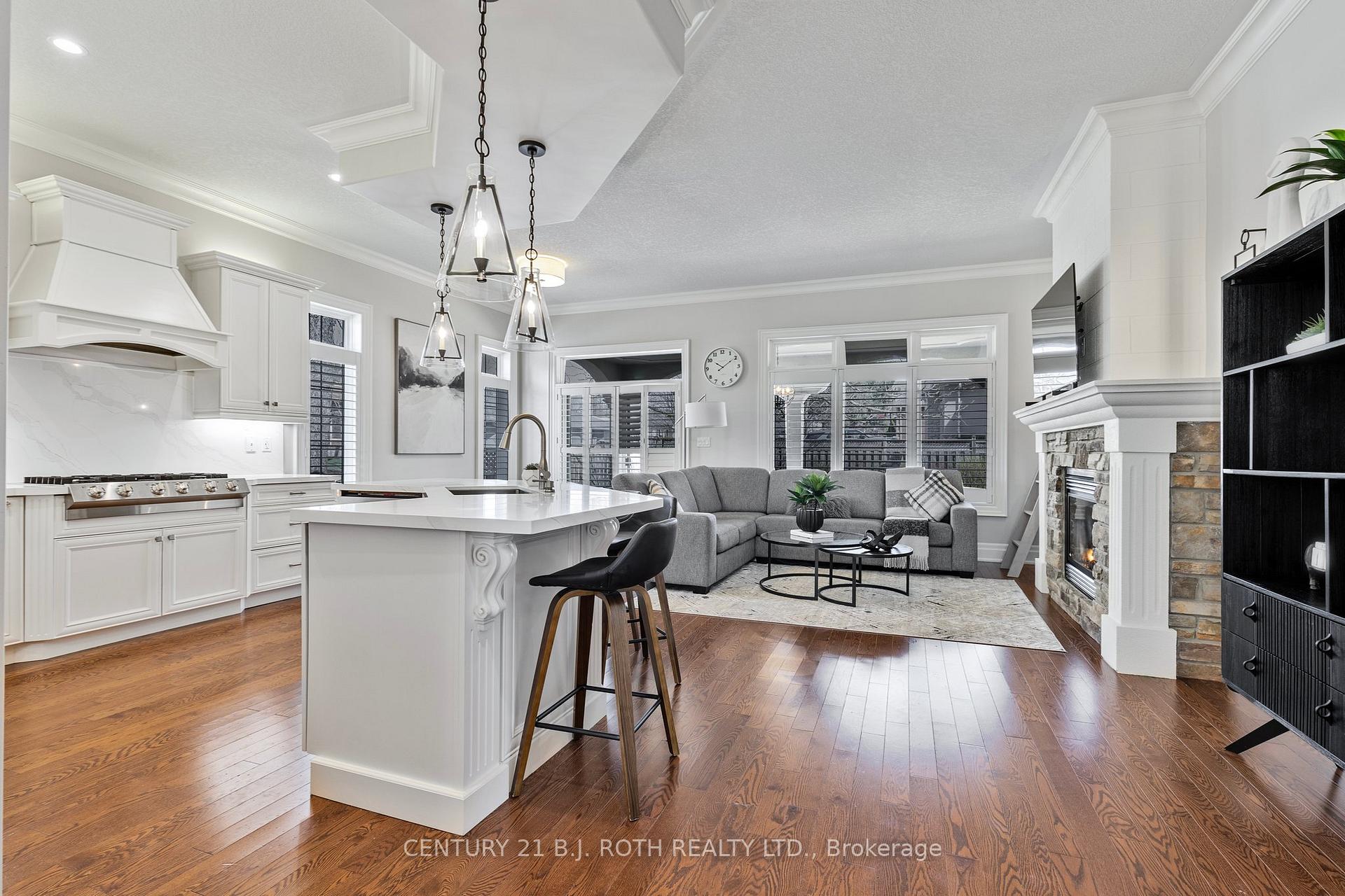 Photo 8 of 284 Codrington Street, Barrie, Codrington — HOMEH