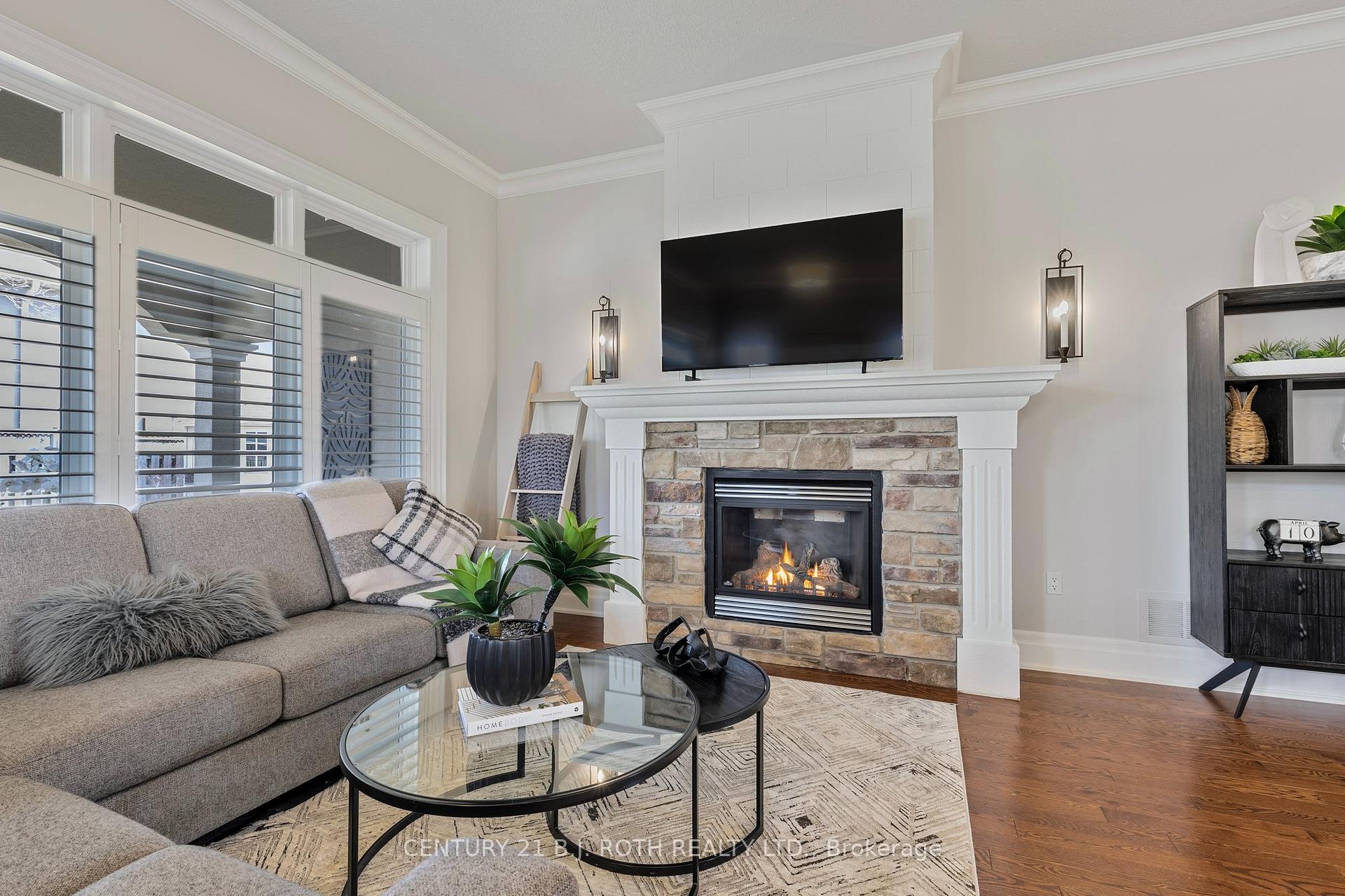 Photo 22 of 284 Codrington Street, Barrie, Codrington — HOMEH