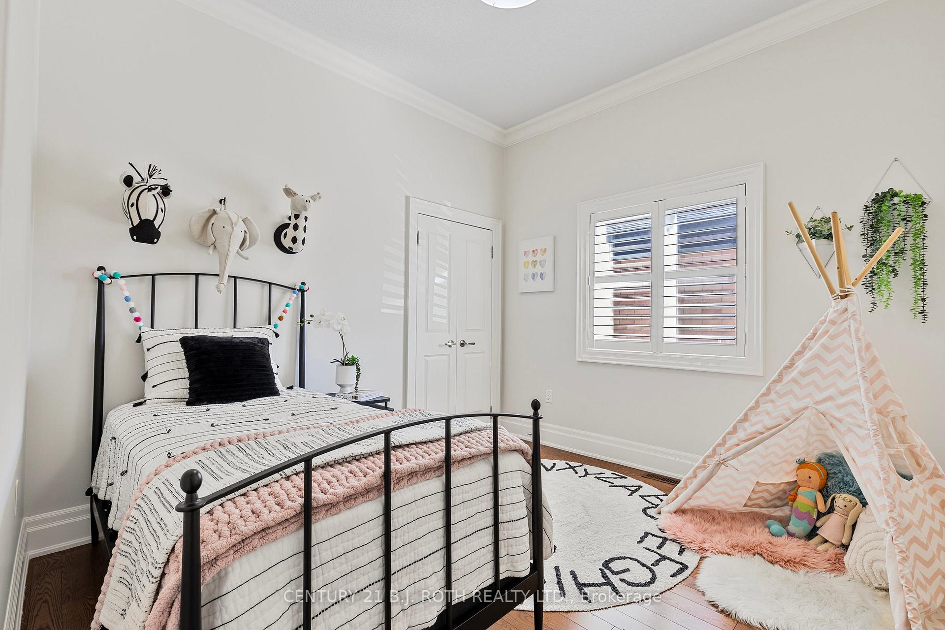 Photo 23 of 284 Codrington Street, Barrie, Codrington — HOMEH