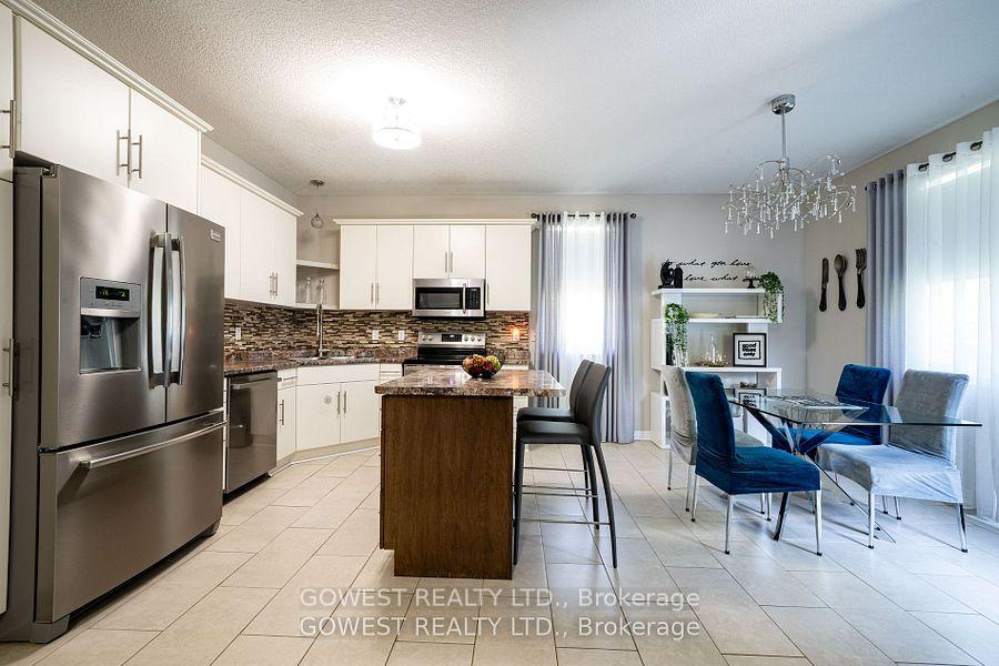 Photo 10 of 5 55TH Street S, Wasaga Beach — HOMEH