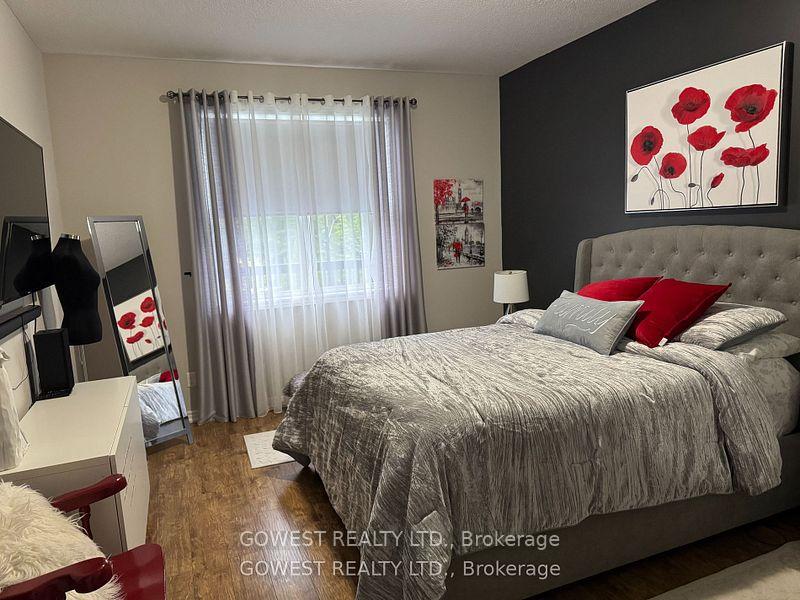 Photo 38 of 5 55TH Street S, Wasaga Beach — HOMEH