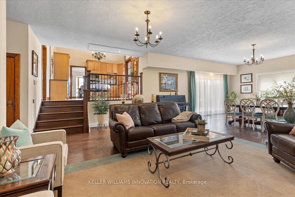 Photo 16 of 333 Woolwich Street N, Waterloo — HOMEH